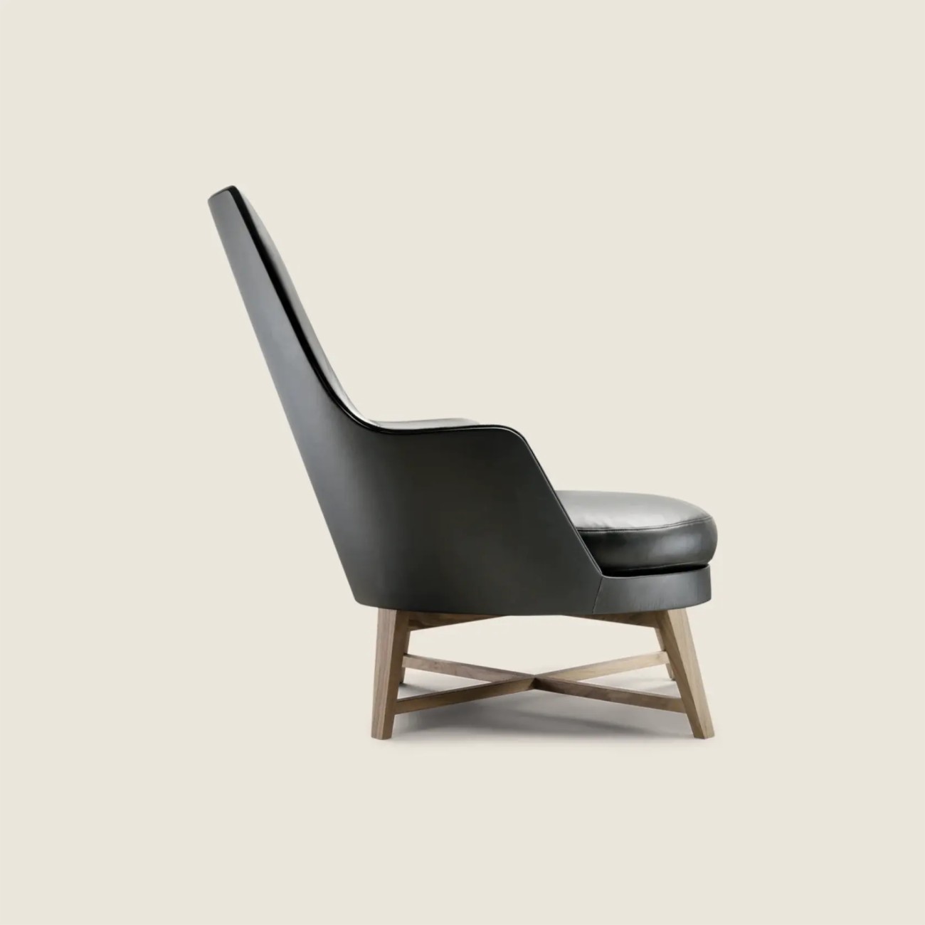 Guscioalto Armchair Flexform