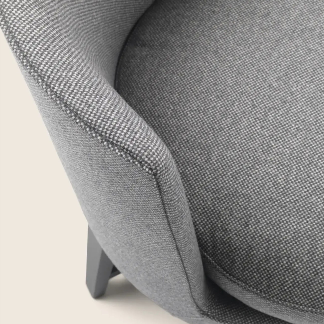 Feel Good Soft Armchair Flexform