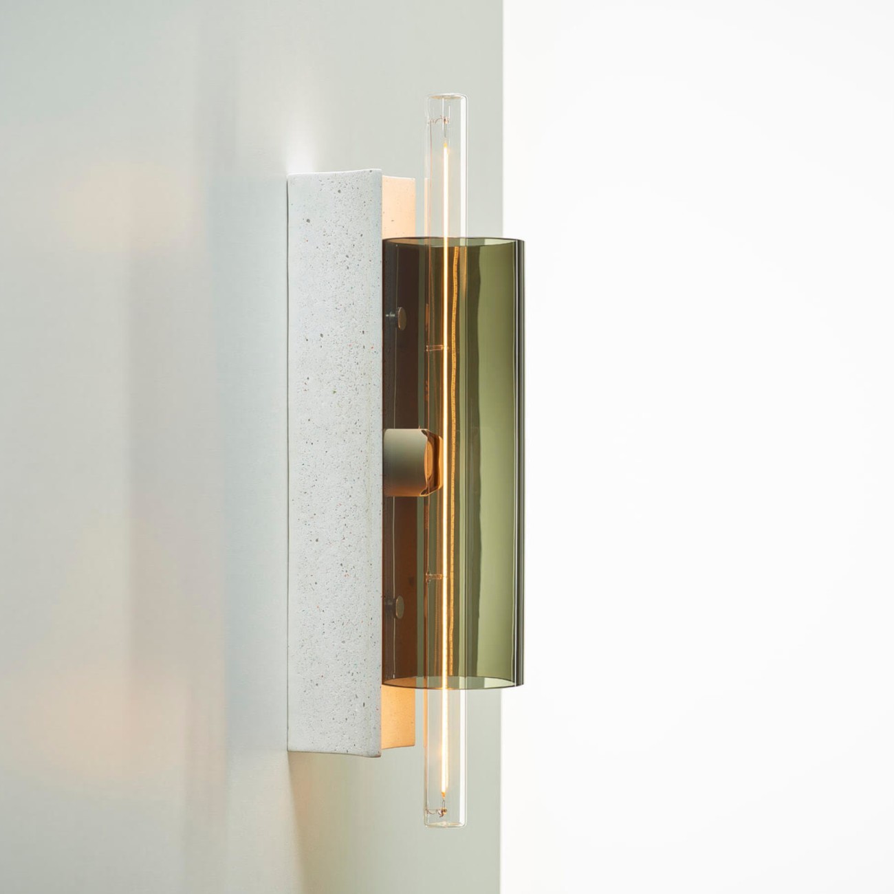 Overlay S Wall Lamp Brokis