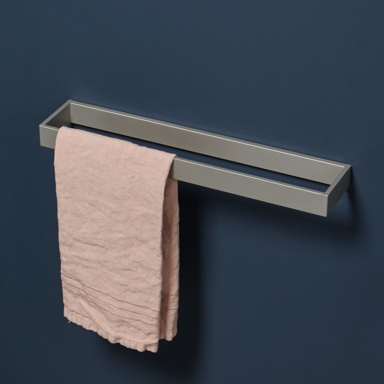 Play Towel Holder Antoniolupi