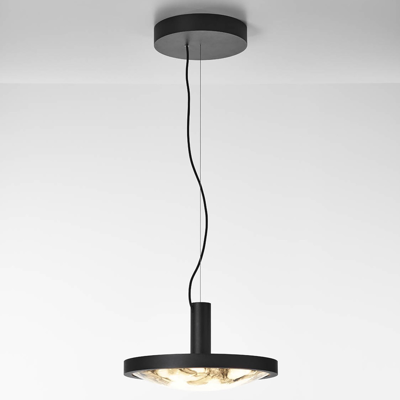 Convex M Pendant Lamp Brokis