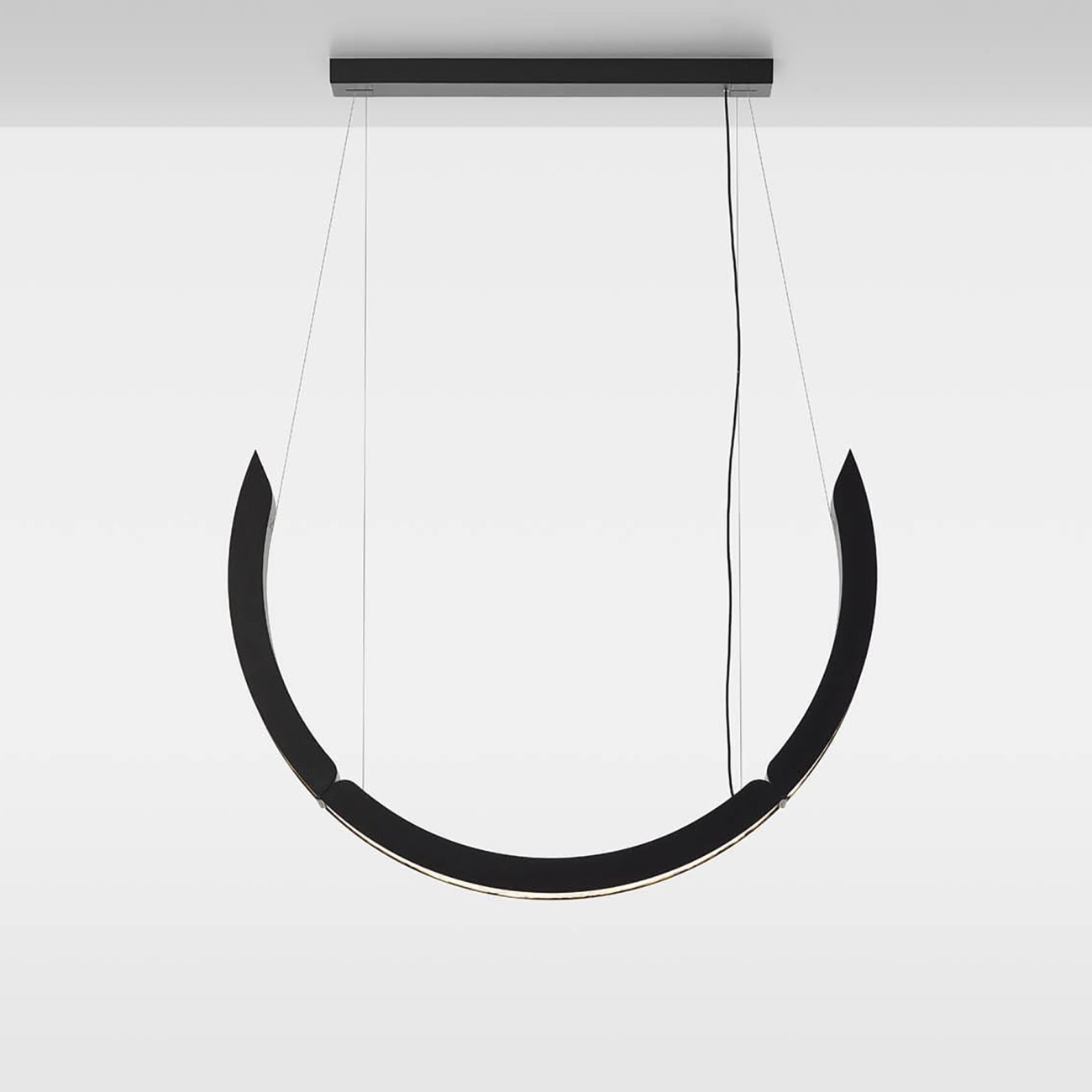 Elo Pendant Lamp Brokis