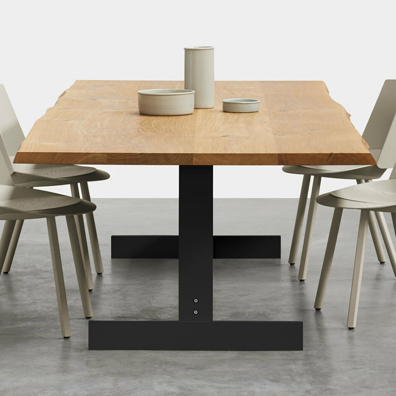 Kazimir Raw Table e15