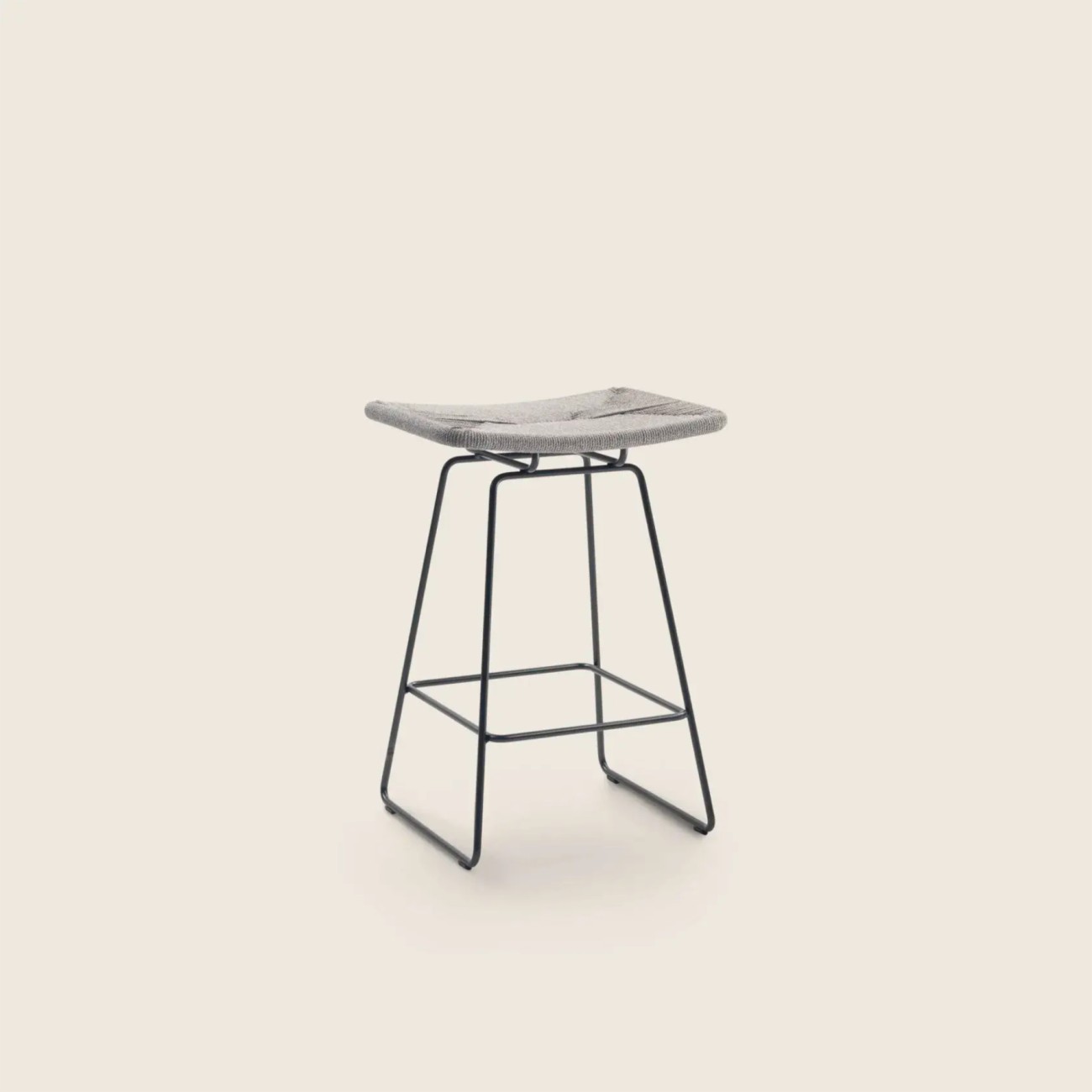 Echoes Outdoor Stool Flexform