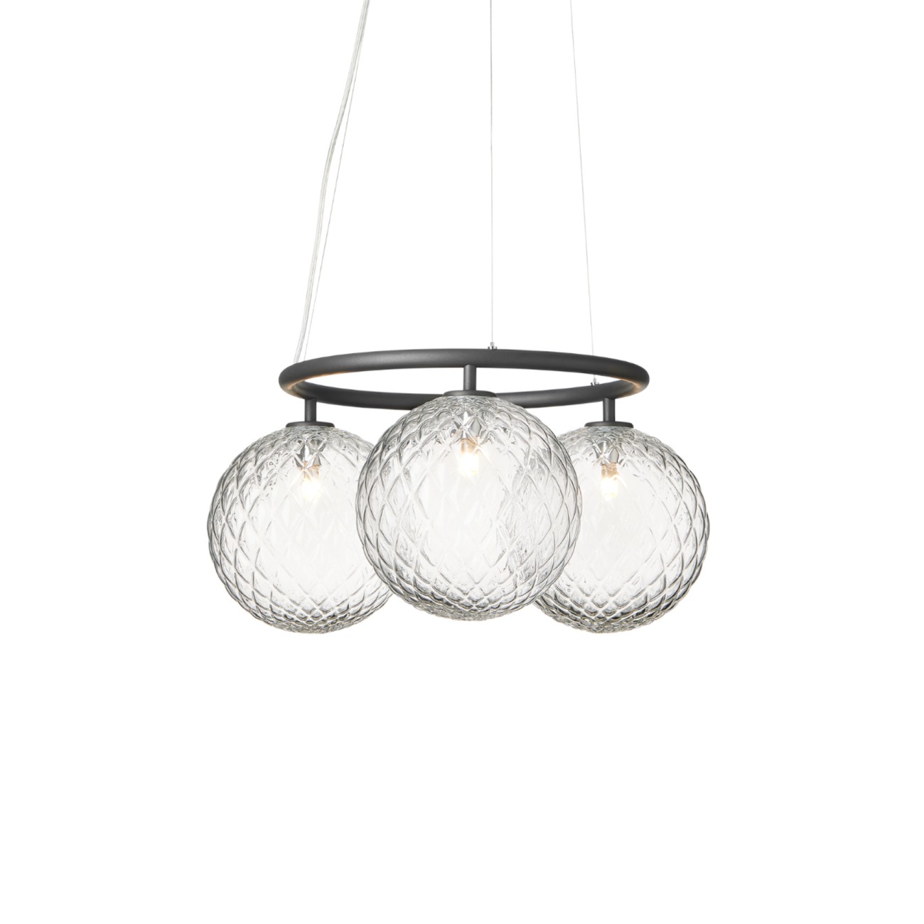 Miira 3 Circular Chandelier Lamp Nuura