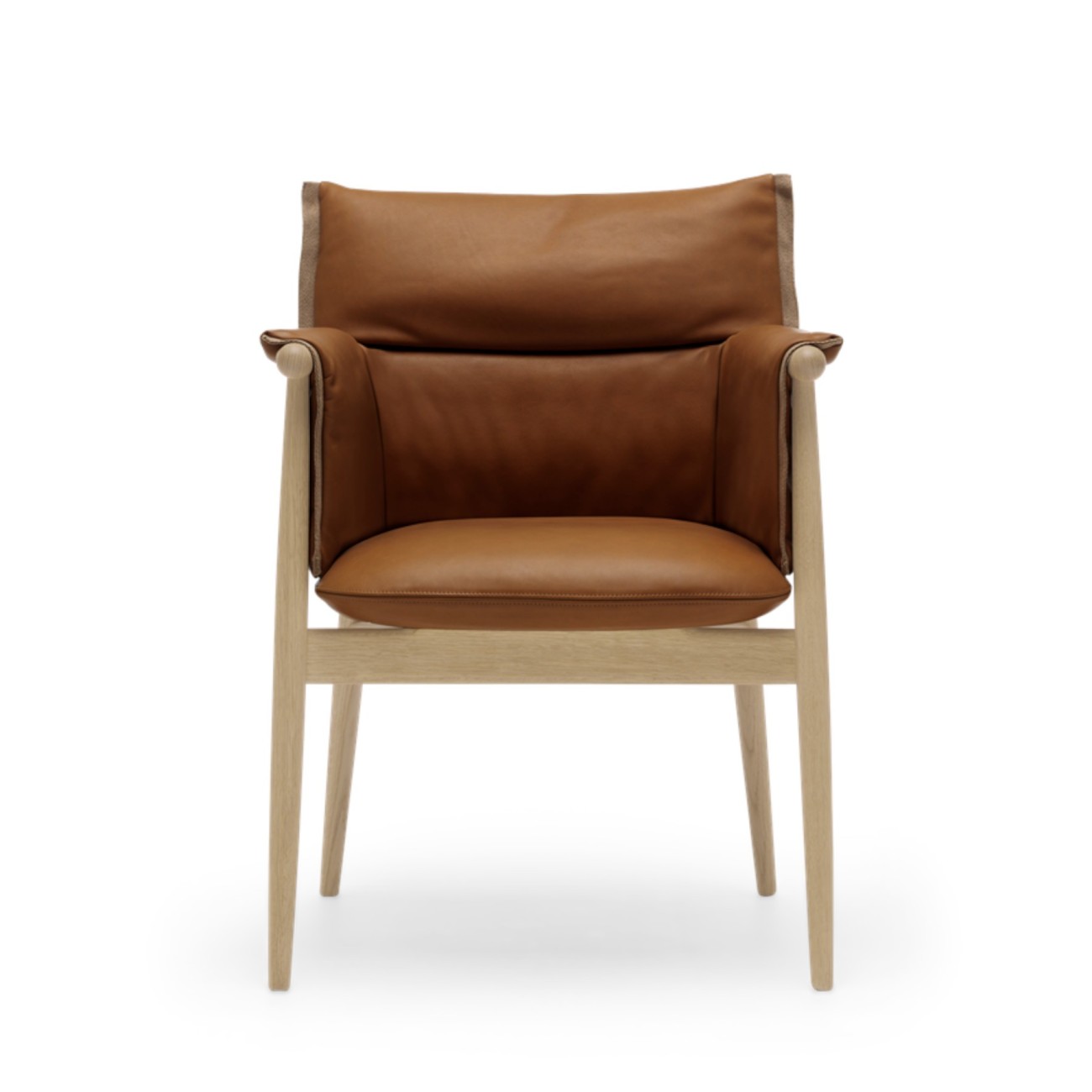 Embrace Armchair EOO5 Oak White Oil Carl Hansen & Son