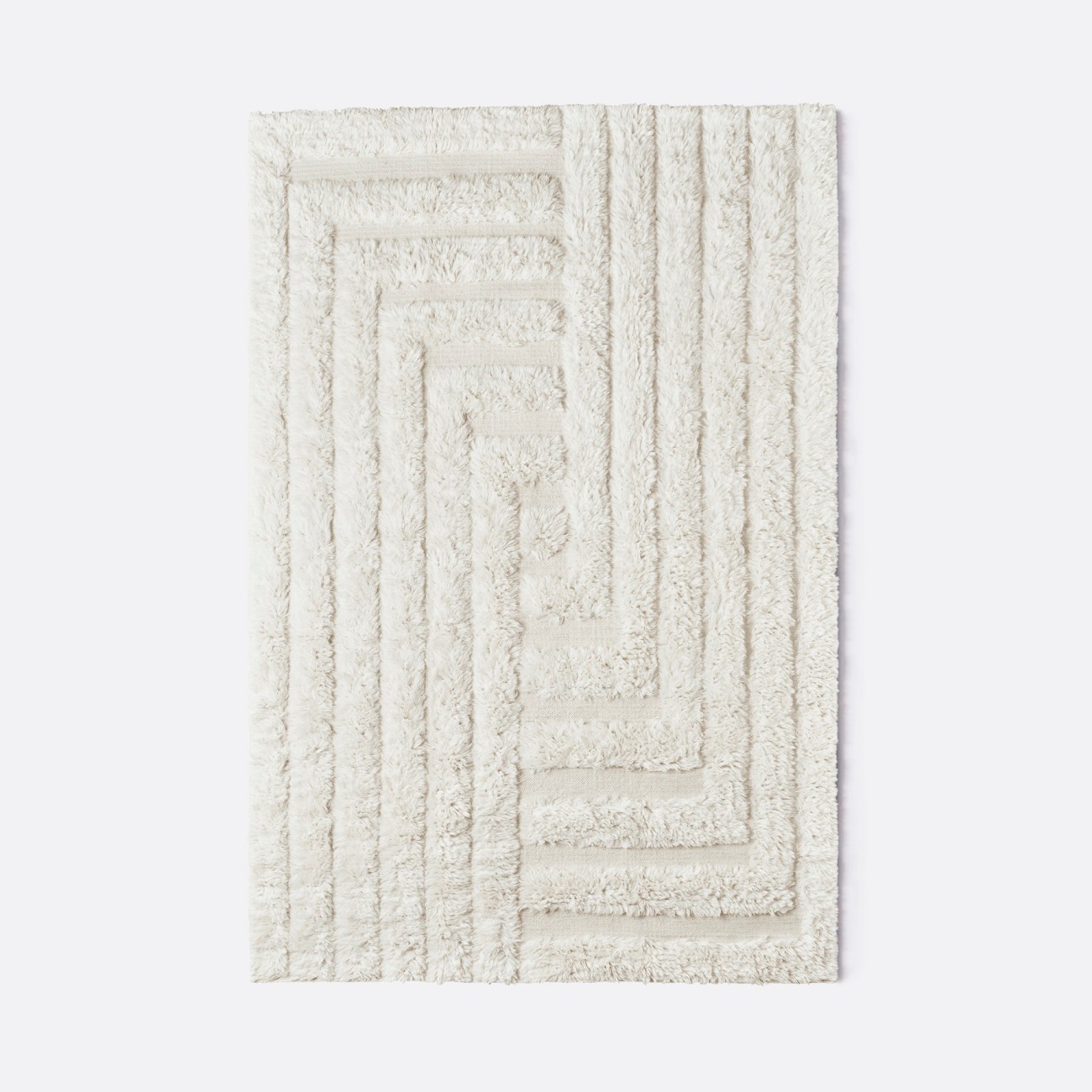 Shaggy Labyrinth Rug White Dusty Deco