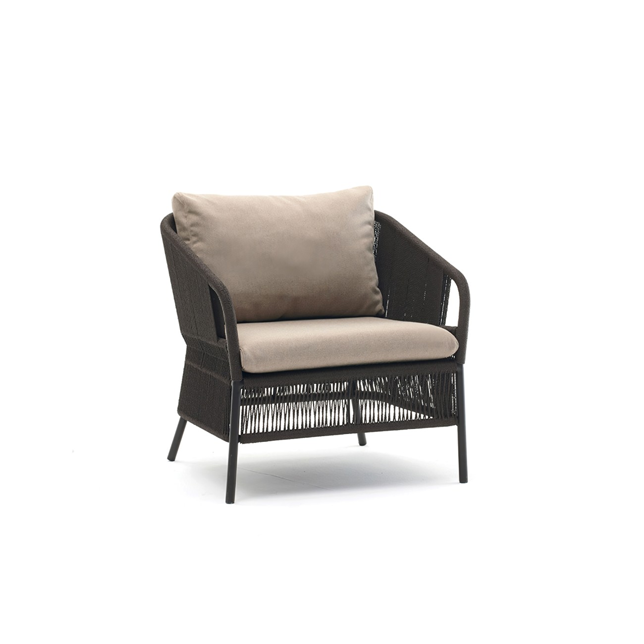 Cricket Lounge Armchair Varaschin