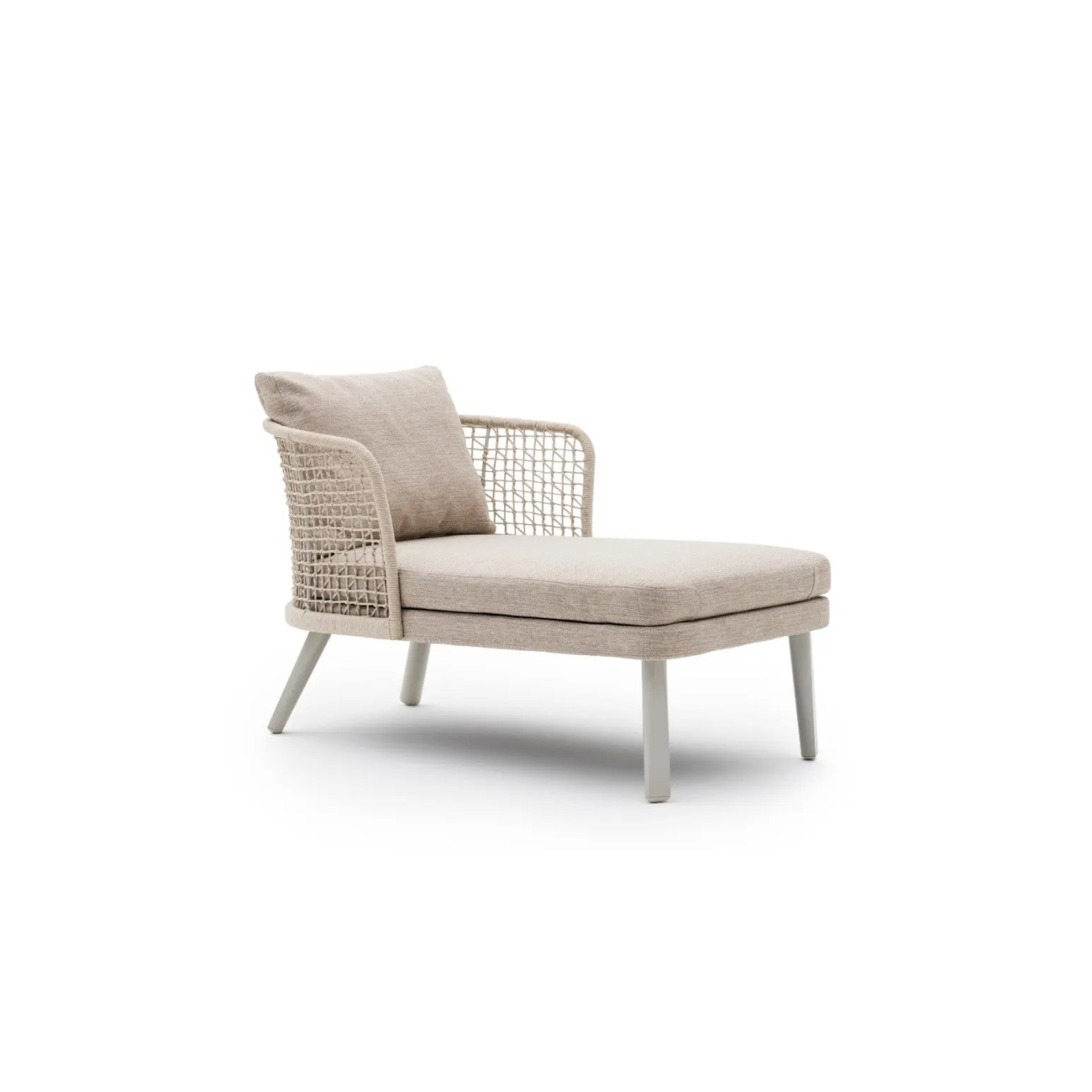 Emma Long Lounge Armchair Varaschin