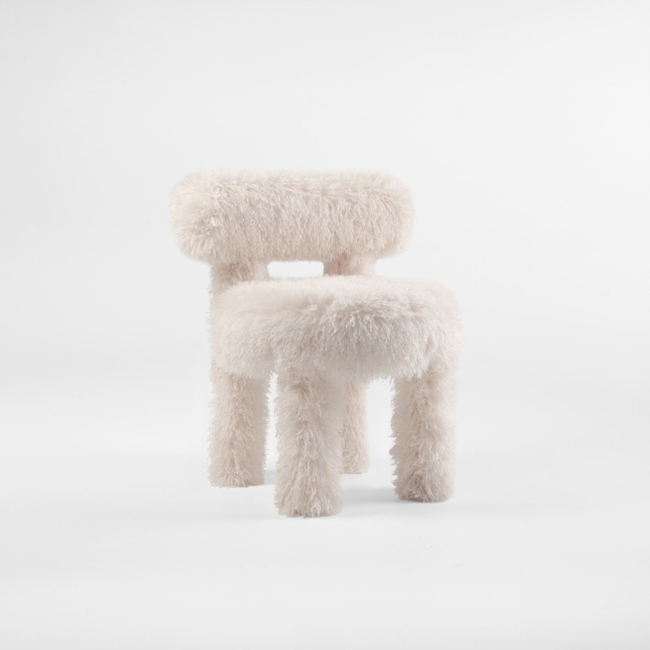 Gropius Chair CS1 Fluffy Edition Noom