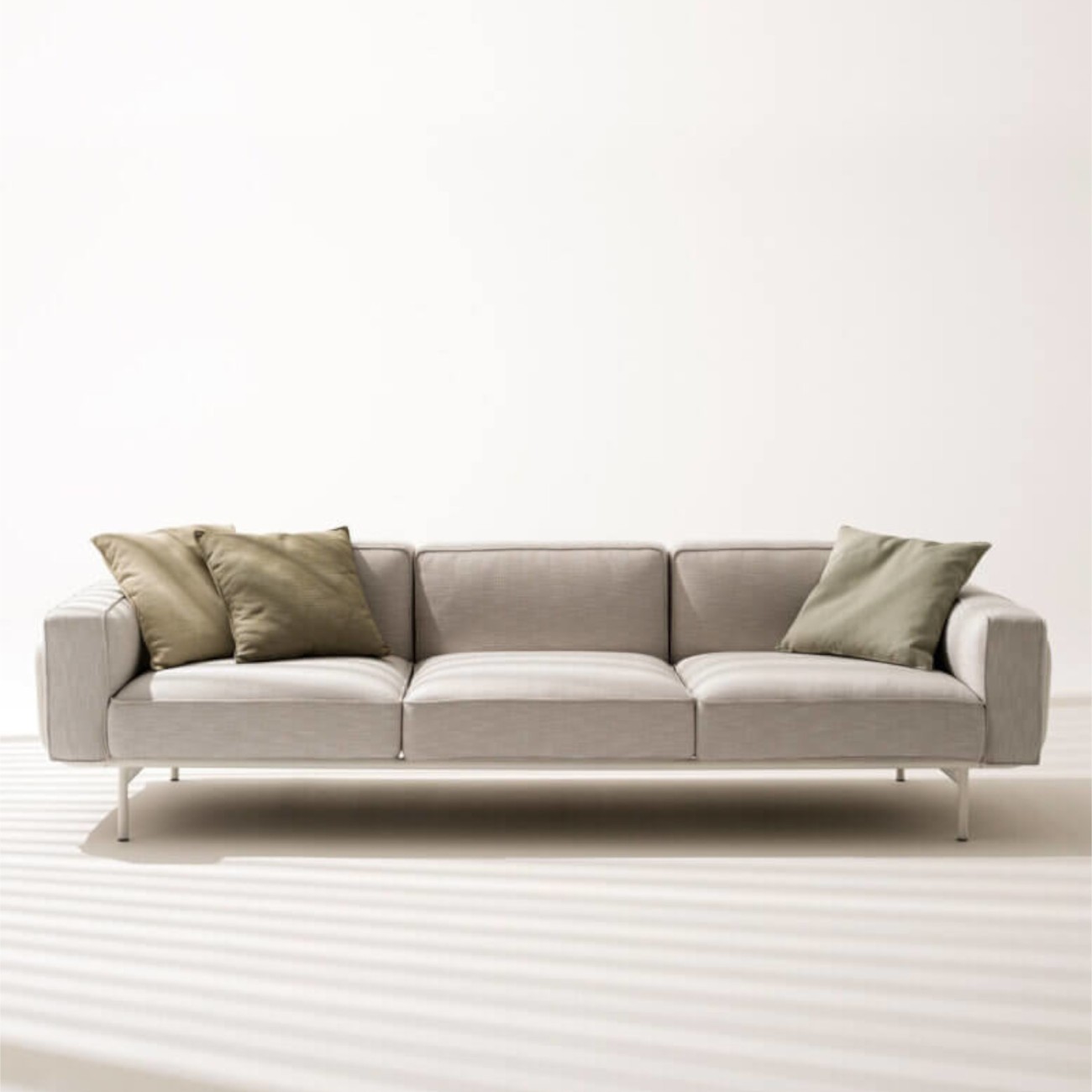 Estendo 003 Three-seater Sofa Roda