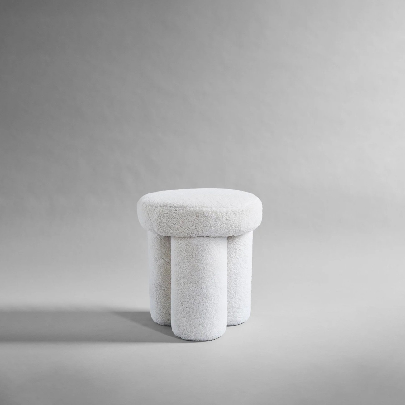 Big Foot White Sheepskin Stool 101 Copenhagen